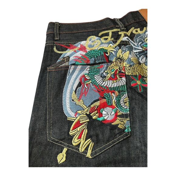 Ed Hardy Dragon Embroidered Jean Shorts 2008 Sz 32 (Actual 33) EUC - Picture 3 of 10